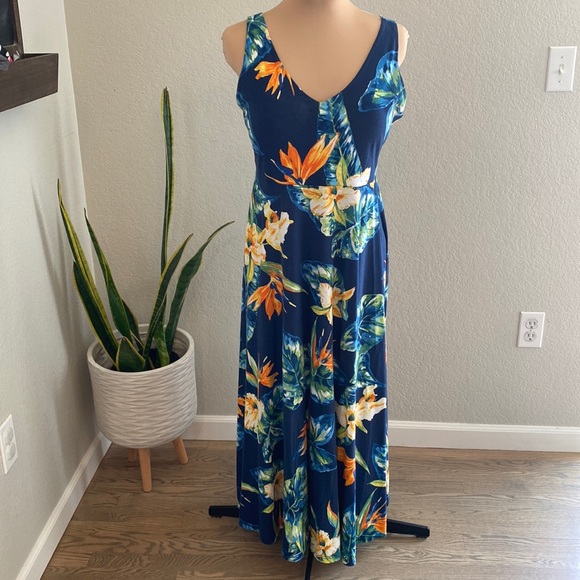 Chaps Dresses & Skirts - Chaps Bird of Paradise Maxi Dress